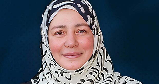 صورة غامضة تُعيد عبلة كامل إلى الواجهة.. وتشعل شكوك الجمهور
