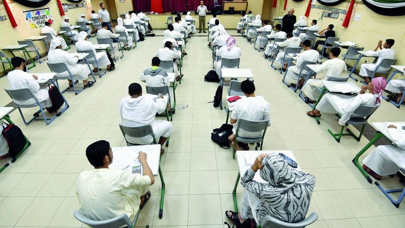الامارات | «التربية»: منظومة ذكية لنظر طلبات مراجعة الدرجات