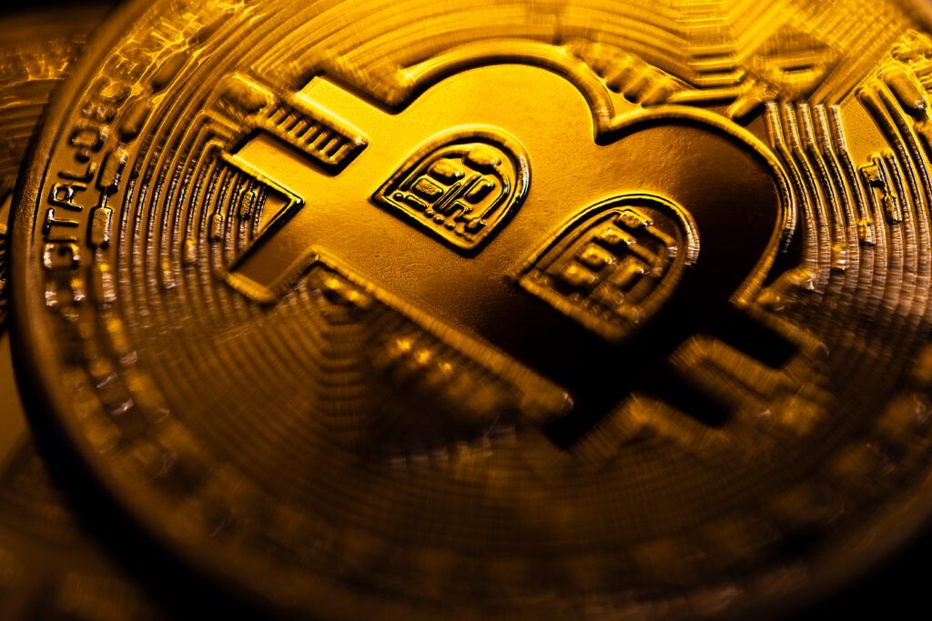 مستشار مالي يوصي بتخصيص ما يصل إلى 40% من المحفظة للبيتكوين!