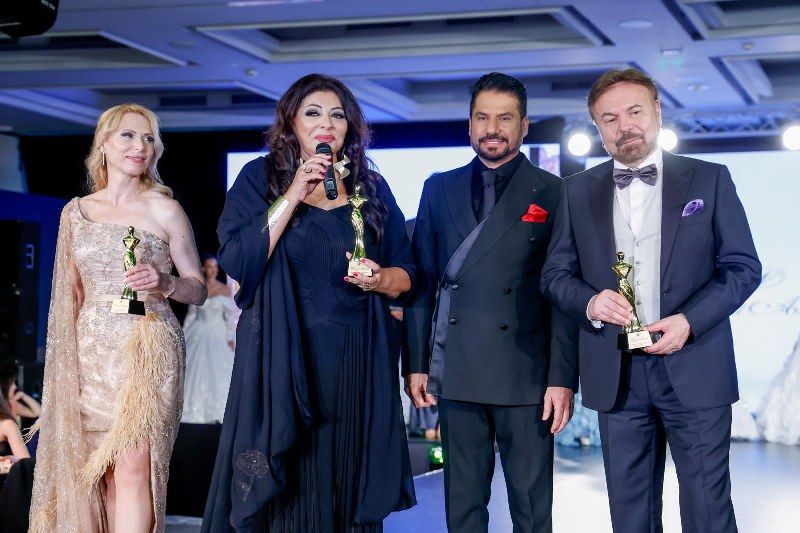 بالصور- وليد عطالله يطلق مجموعته “صوفيا الملكية” لصيف ٢٠٢٥ في بلغاريا بحضور مشاهير