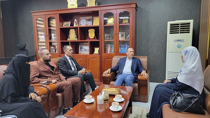 اجتماع بعدن يؤكد أهمية تحديث قاعدة بيانات المنشآت الصناعية والتجارية