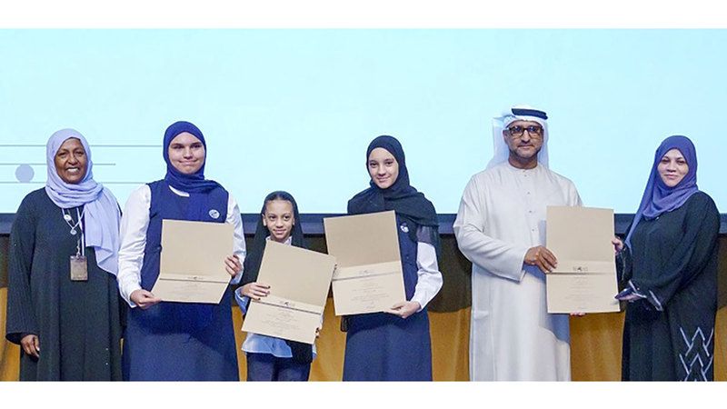 الامارات | «الأرشيف والمكتبة الوطنية» يُكرّم الفائزين في جائزة «المؤرخ الشاب»