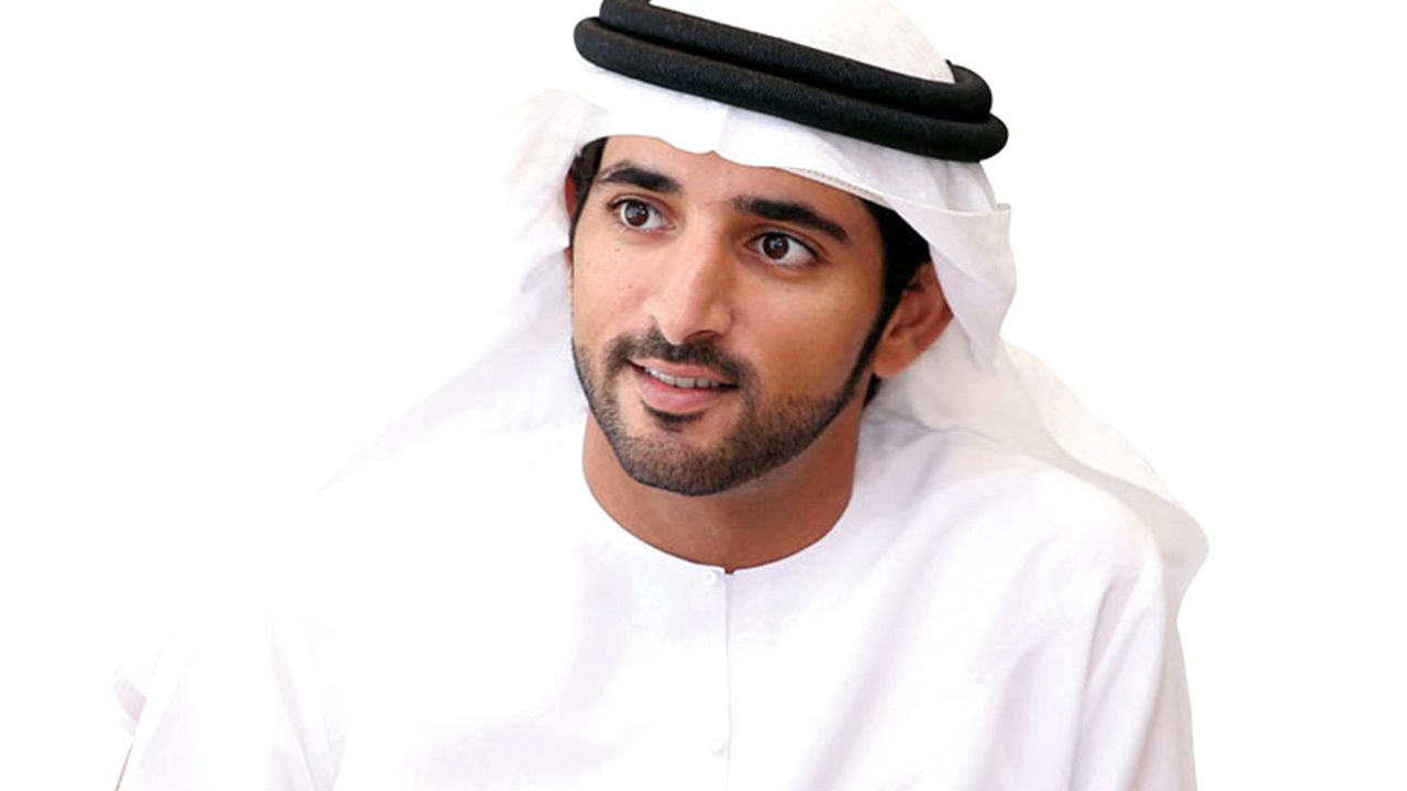 الامارات | حمدان بن محمد يعلن نجاح أول رحلة تجريبية  للتاكسي الجوي "جوبي"