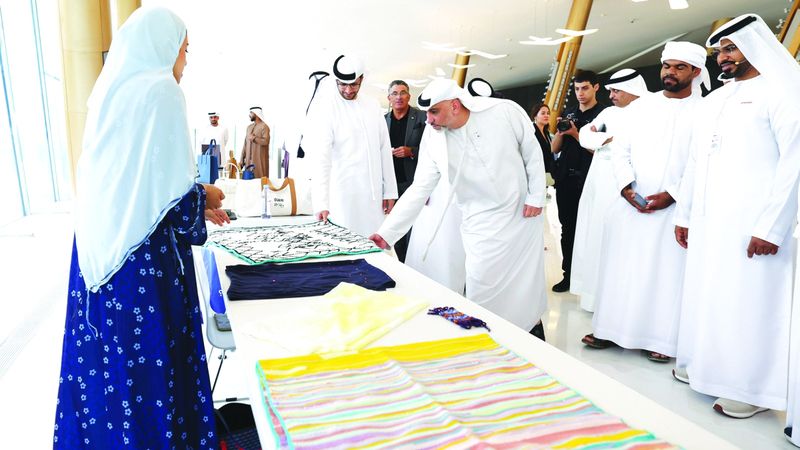 الامارات | ببصمات شباب الإمارات.. ابتكارات تضيء متحف الاتحاد