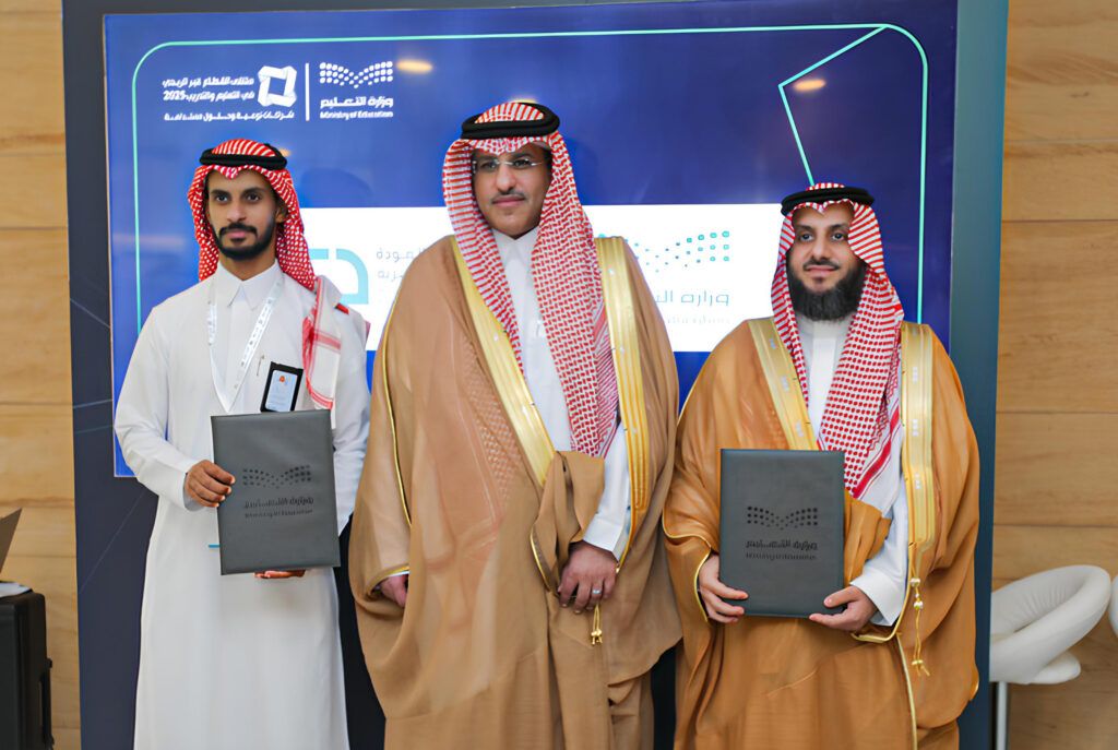 السعودية | بحضور مساعد وزير التعليم .. وزارة التعليم وجمعية المودة توقعان مذكرة تفاهم لتعزيز القيم الأسرية في جميع المراحل التعليمية