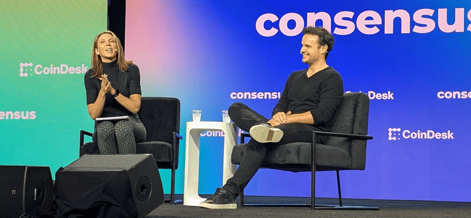 OpenAI توضح أن توكنات Robinhood لا تمثّل أسهماً في الشركة