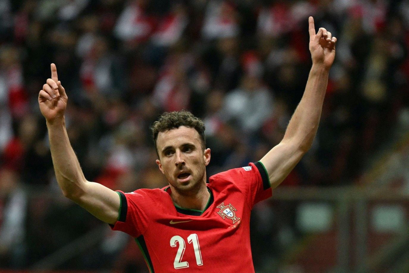 كريستيانو رونالدو ينعي اللاعب البرتغالي ديوغو جوتا بكلمات مؤثرة