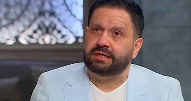 إدوارد ينهار باكيًا في “صاحبة السعادة”: مررت بأسوأ فترة في حياتي