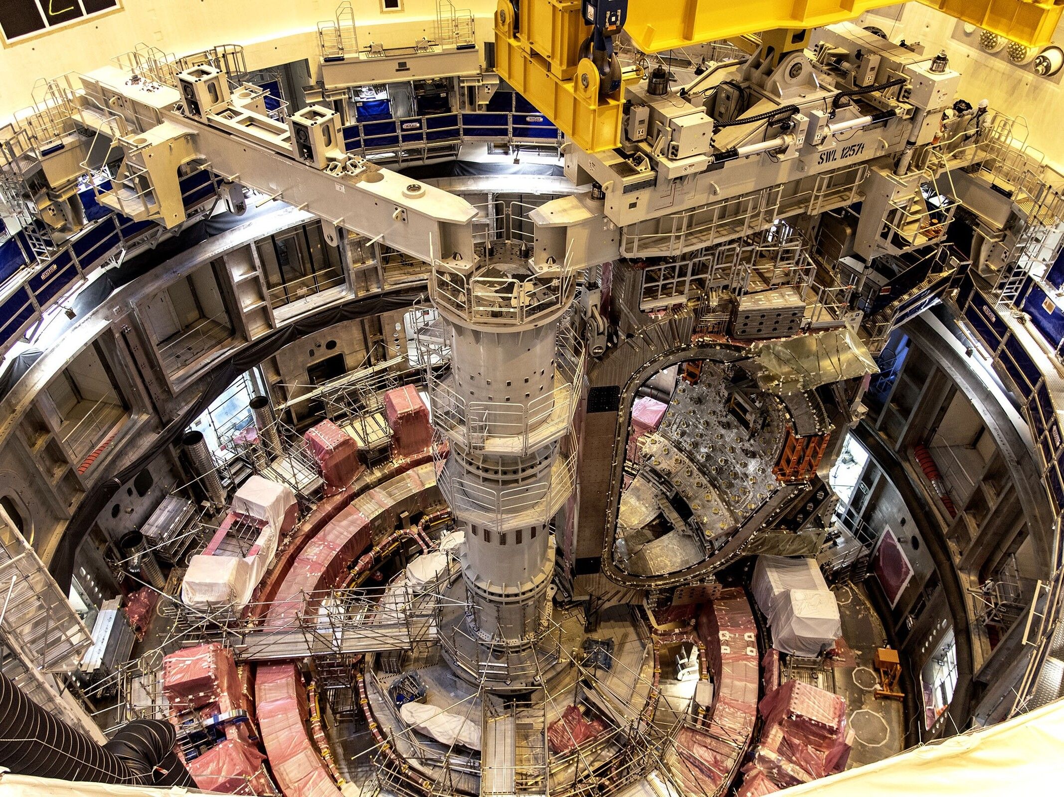 تكنولوجيا: جوجل توقّع أول اتفاق شراء طاقة اندماج نووي بقدرة 200 ميجاواط مع Commonwealth Fusion Systems