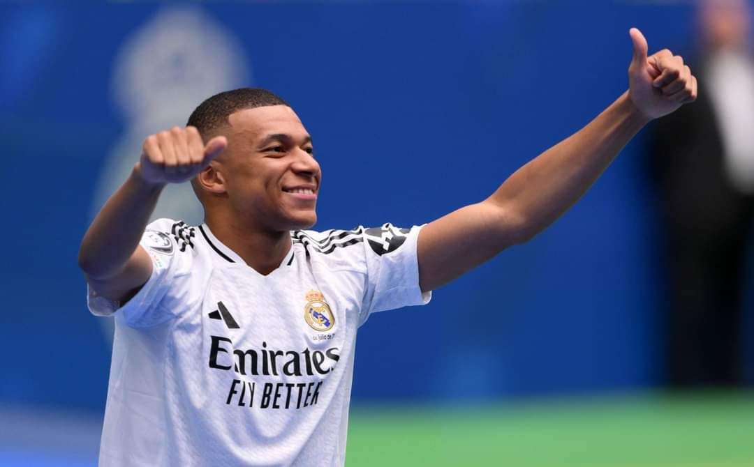 ريال مدريد يكمل المربع الذهبي