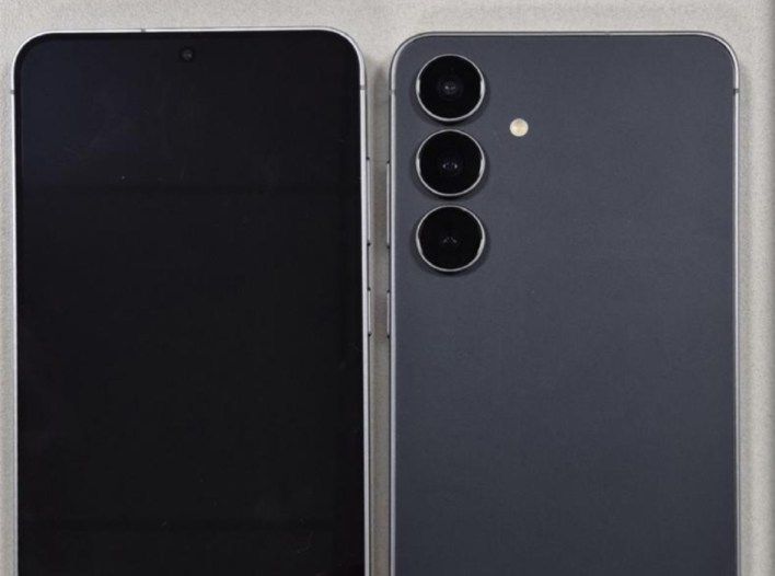 تكنولوجيا: هاتف سامسونج Galaxy S25 FE يظهر لأول مرة في صورة حقيقية قبل الموعد بكثير