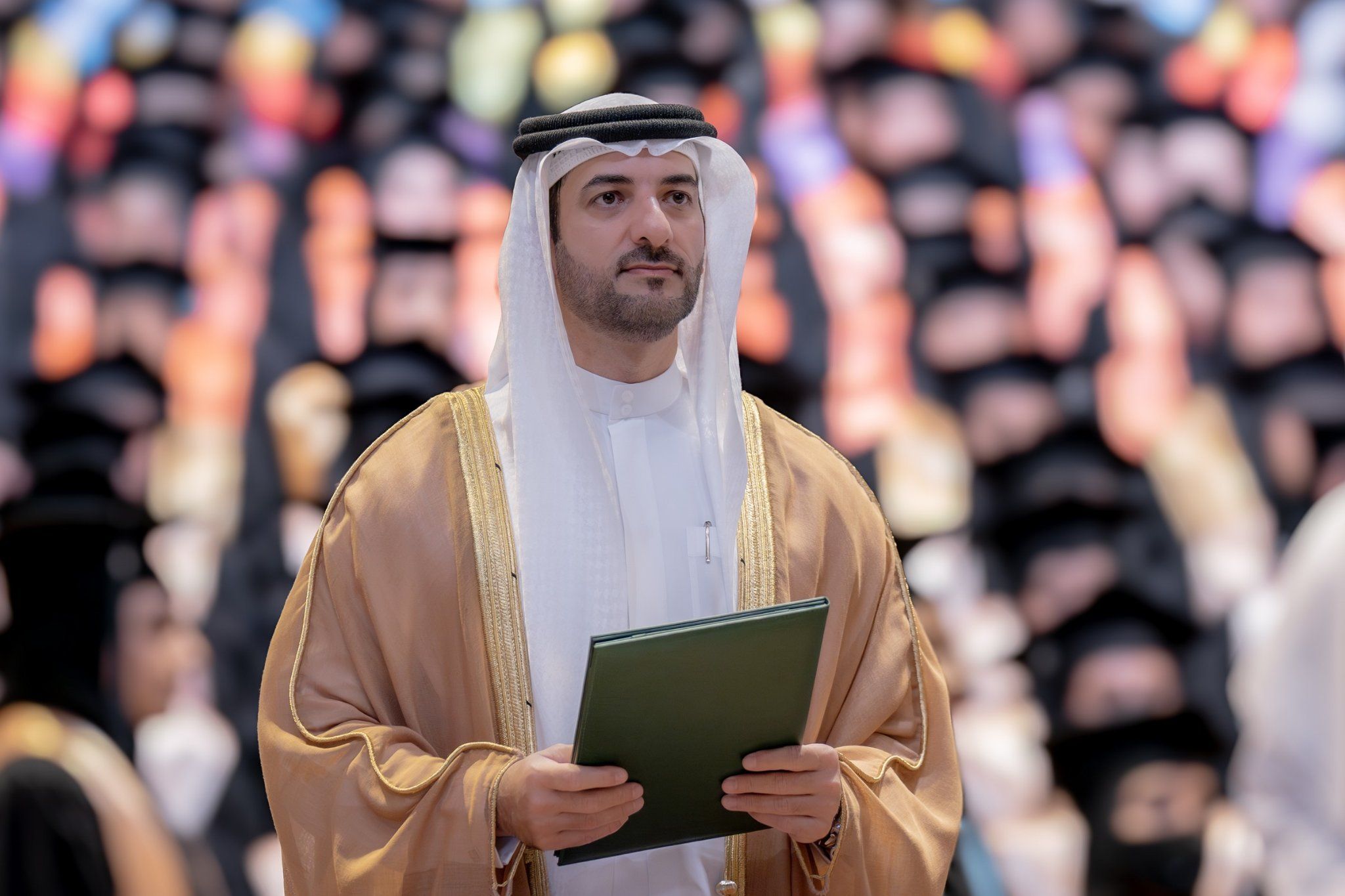 الامارات | سلطان بن أحمد القاسمي يوجه بتخصيص منح دراسية لأوائل الثانوية العامة على مستوى الدولة في جامعة الشارقة
