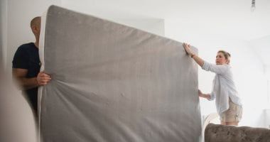 مرتبة نومك قد تسبب أضرارا غير متوقعة .. علامات انتبه لها ونصائح صحية