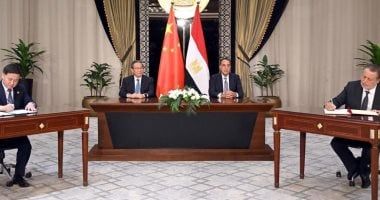 البنك المركزى يوقع مذكرة تفاهم مع الصين لتشجيع استخدام العملات المحلية