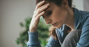 تجربة وهتعدى ولا اكتئاب محتاج علاج؟.. كيف تفرّق بين الحزن والاكتئاب