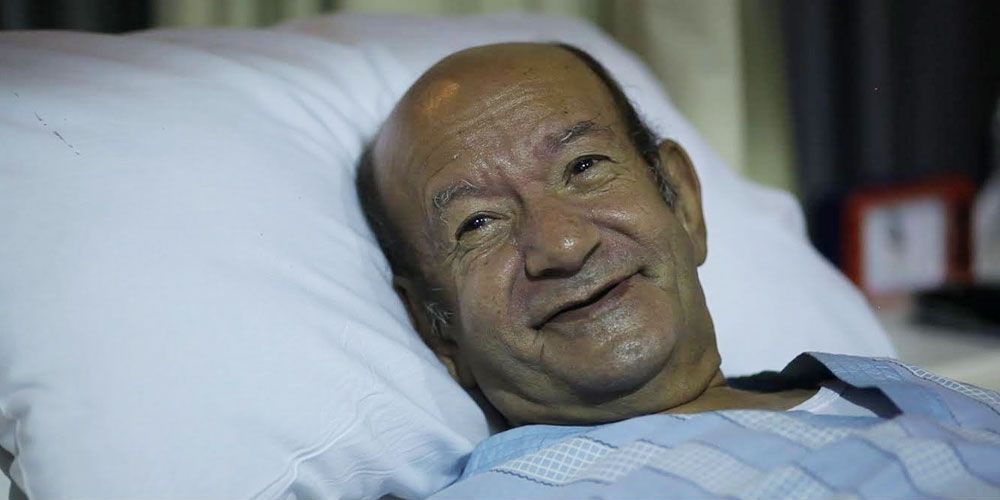 الامارات | من غرفة العناية المشدَّدة .. لطفي لبيب لجمهوره: "ادعولي أكون كويس"
