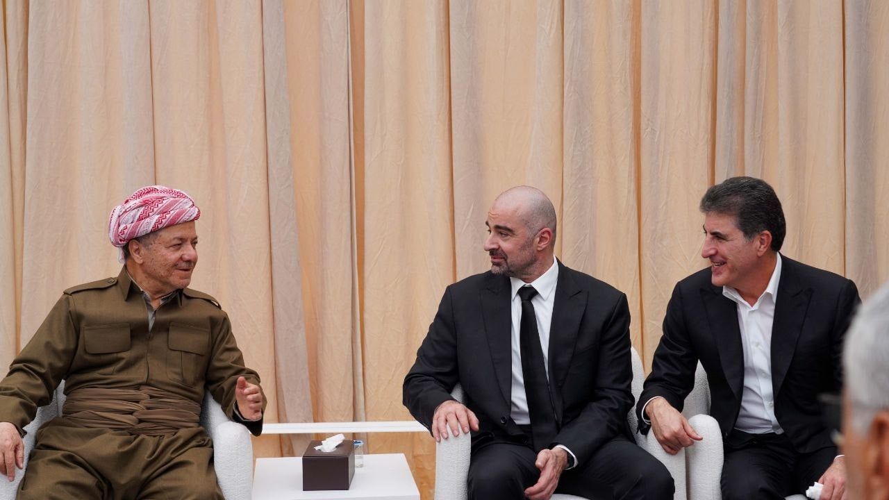 بيان مشترك للديمقراطي والاتحاد الوطني حول رواتب موظفي كردستان