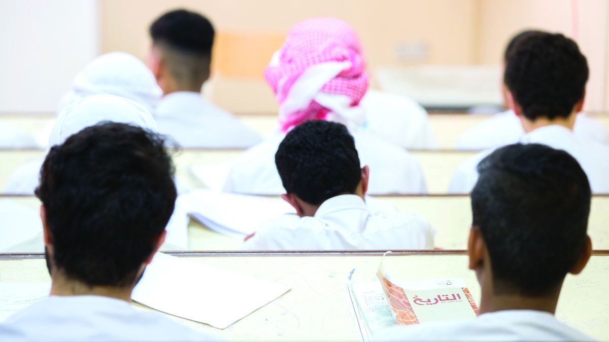 الامارات | 3 مسارات لـ «رخص المهن التعليمية»