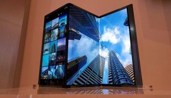 تكنولوجيا: هاتف سامسونج القابل للطي ثلاثيًا قد يحمل اسم Galaxy Z TriFold