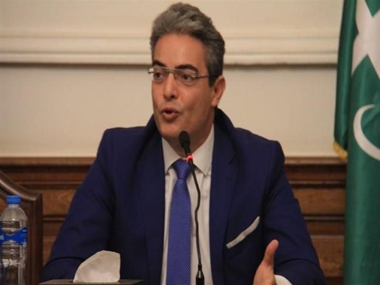 نقيب الإعلاميين يُصدر قرارًا بتشكيل لجنة عليا لرصد الأداء الإعلامي لانتخابات مجلس الشيوخ