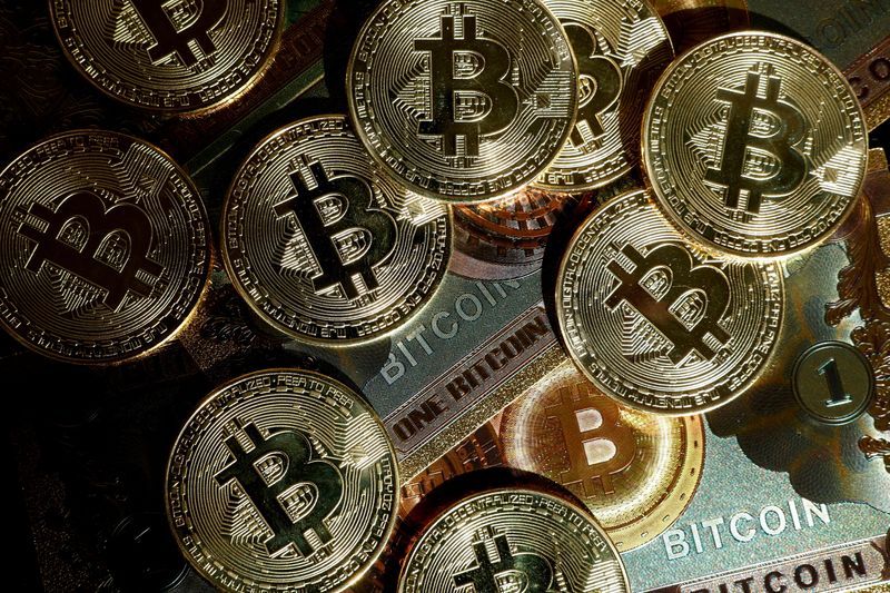 القيمة السوقية المُحققة للبيتكوين تصل إلى تريليون دولار: التفاصيل