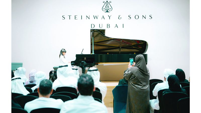 الامارات | «مخيم العزف على البيانو».. برنامج موسيقي متكامل لصقل المواهب الإماراتية