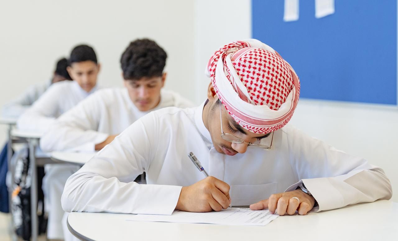 الامارات | إعلان نتائج امتحانات الإعادة لطلبة التعليم المستمر اليوم
