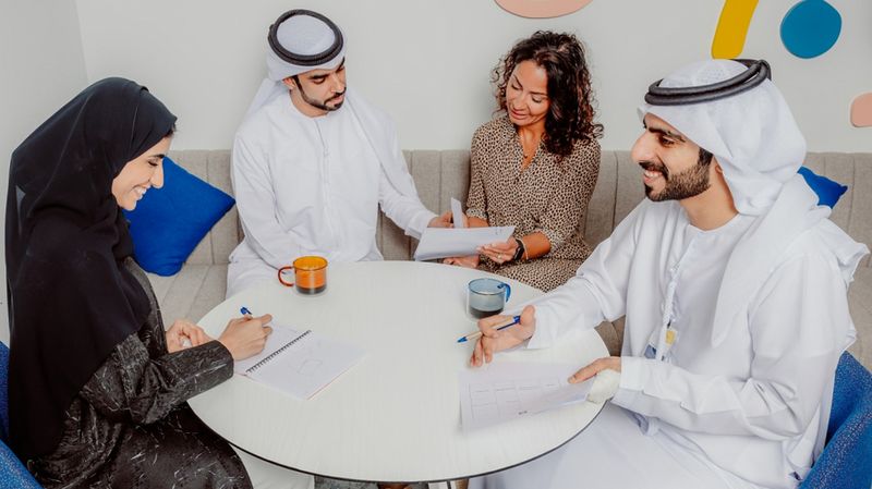 الامارات | «الجودة لبيئة عمل داعمة للوالدين».. برنامج لدعم الأسر في رعاية أطفالها   