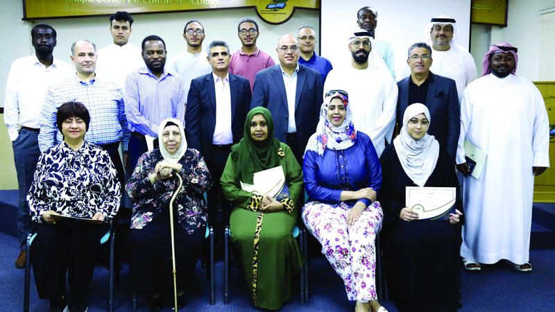 الامارات | ورشة في «فنون العناوين الصحافية» بمركز جمعة الماجد