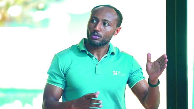 الامارات | ضابط إثيوبي: شرطة دبي جعلت من الابتكار نهجاً مستداماً