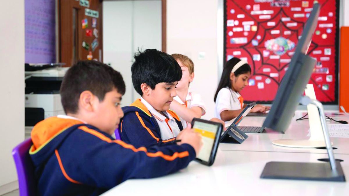 الامارات | تحديد التزامات المدارس ومراكز الطفولة لتطبيق سياسة تعليم «العربية» في دبي