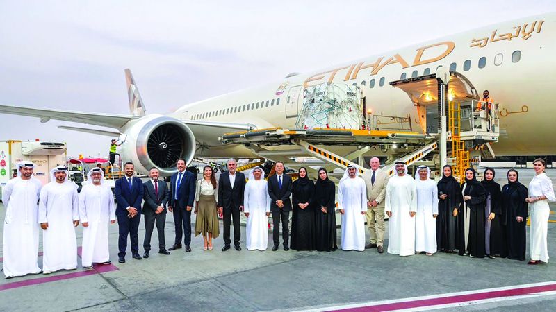 الامارات | بدء التشغيل الفعلي للمركز الإقليمي لتوزيع اللقاحات في أبوظبي