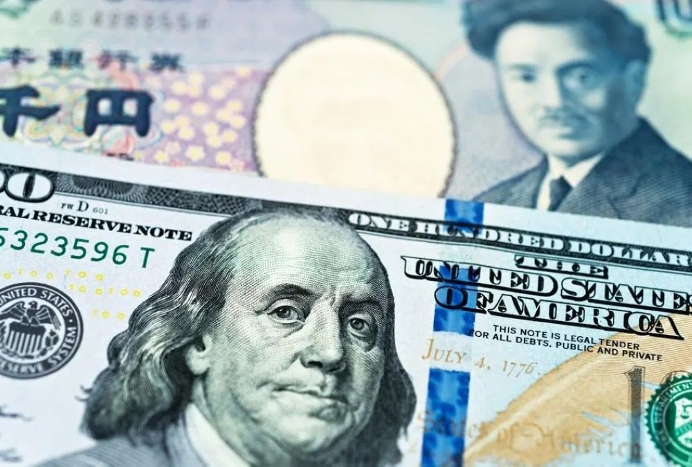 الين أبرز المستفيدين.. انخفاض أسعار الدولار أمام معظم العملات