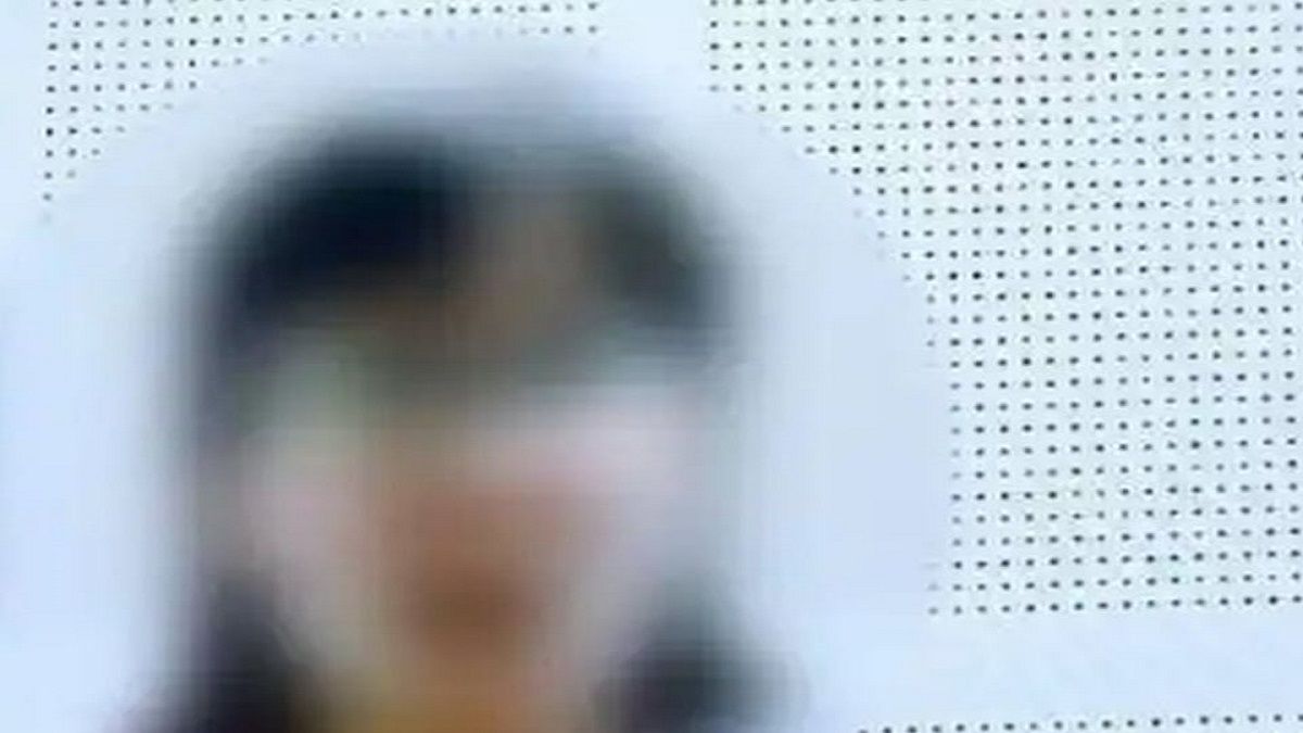 الامارات | موظفة بسيطة «أعماها الغرور» تختلس الملايين من شركتها.. لأجل عمليات التجميل والبذخ