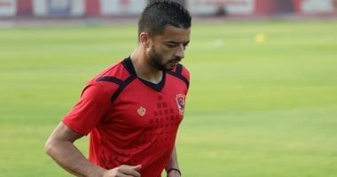 باسم علي لاعب الأهلي والمقاولون يعلن اعتزاله كرة القدم.. صورة