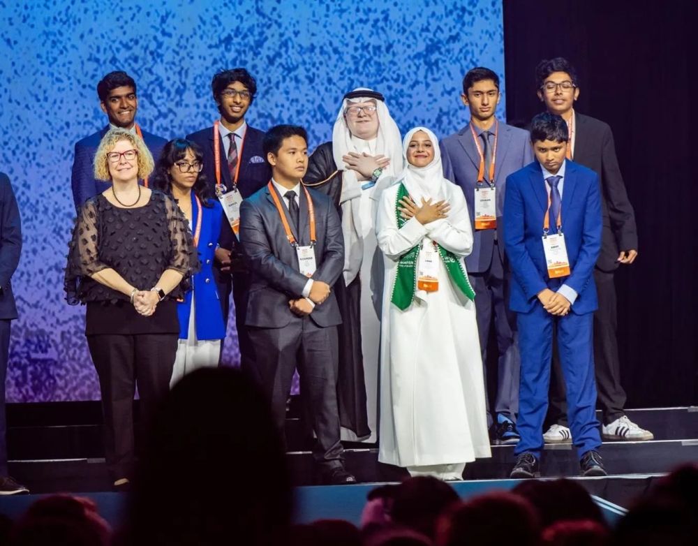 فتيات الشرقية يقتنصن جائزتين جديدتين في "آيسف 2025"