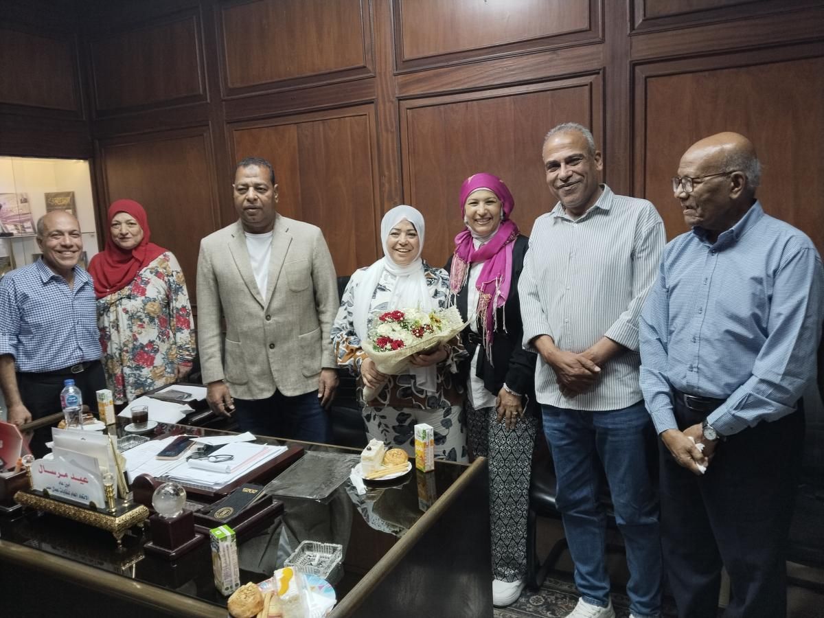 اتحاد العمال يعلن عن مشروع استثمارى ضخم بقرية الأحلام بشراكة حكومية