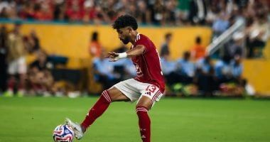 مروان عطية يبدأ الانتظام فى تدريبات الأهلى بعد العودة من تونس