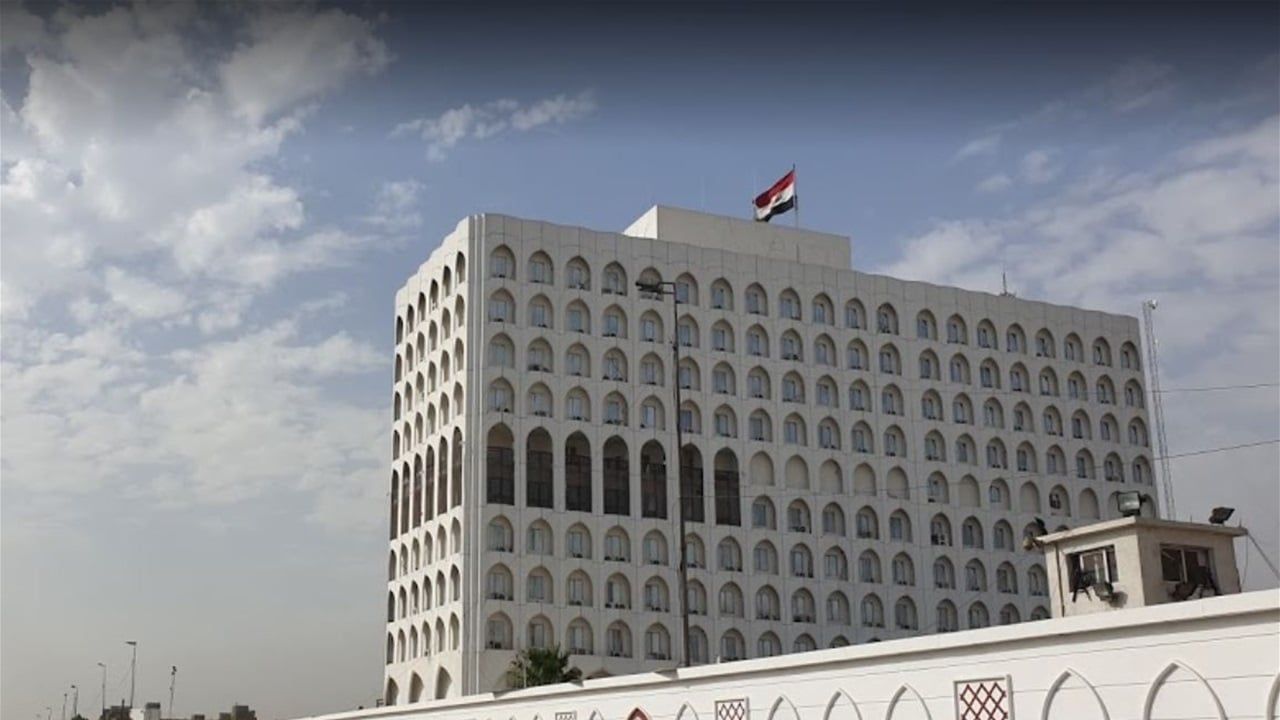 العراق يعلن تضامنه مع روسيا بعد تحطم طائرة