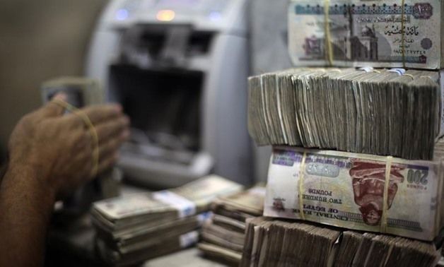 الامارات | في ثاني أيام دوامه بالشركة.. موظف يسرق 2.4 مليون جنيه