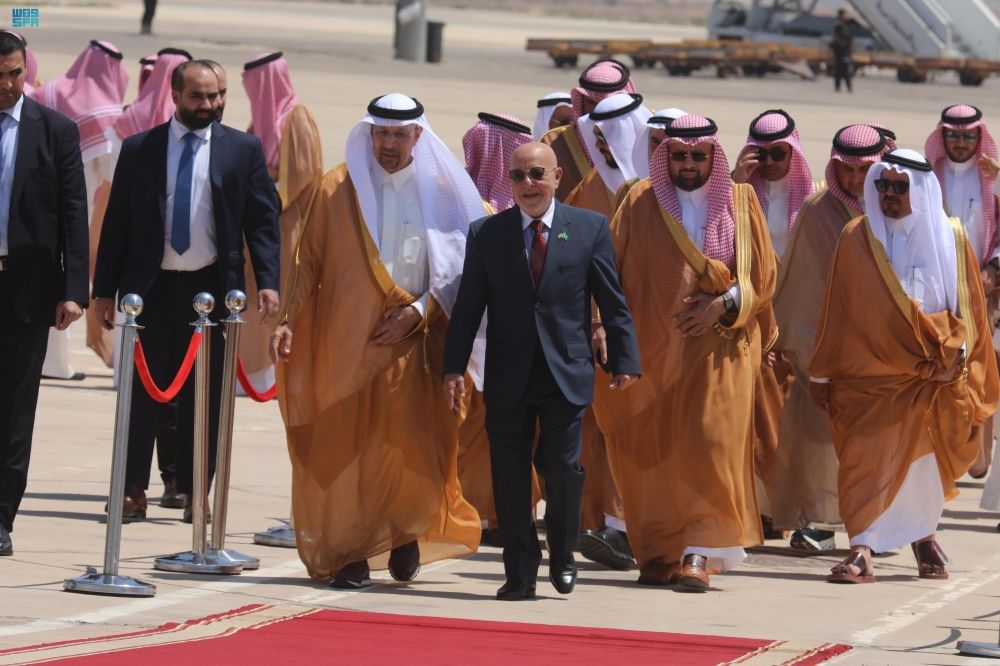 برج الجوهرة.. المملكة تدشن مصنعًا للأسمنت ومشروعًا عقاريًا في دمشق