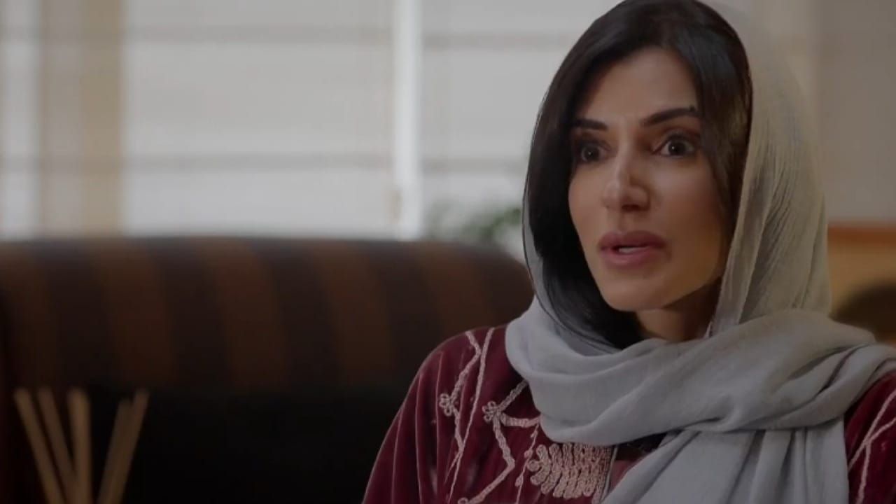لأول مره الأميرة ريم بنت الوليد تكشف كيف ورطها خط والدها في المدرسة.. فيديو