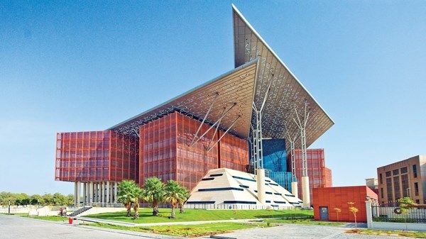 جنايات أبوظبي تقضي بحق مدان في قضية اعتداء جنسي على طفل