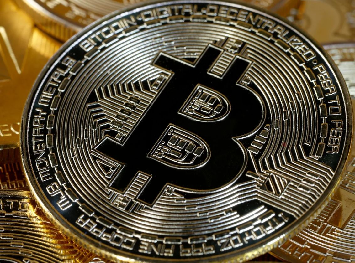 لماذا انخفض سعر البيتكوين اليوم؟