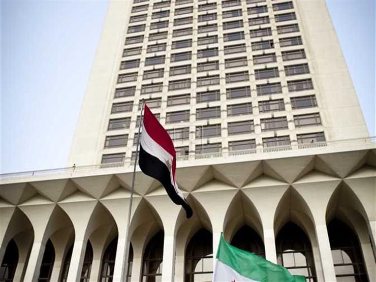مصدر للقاهرة الإخبارية: مشاورات مصرية قطرية بشأن هدنة غزة