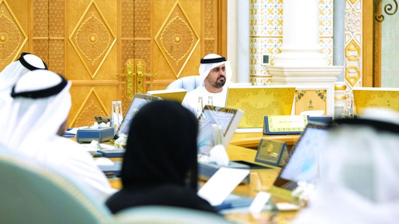 الامارات | ذياب بن محمد: الإمارات تواصل رسالتها الإنسانية بتنمية المجتمعات المُحتاجة في العالم