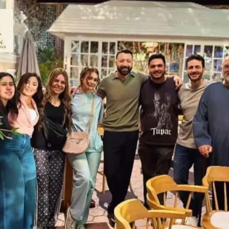 اسرة مسلسل اتنين قهوة اسرة مسلسل اتنين قهوة