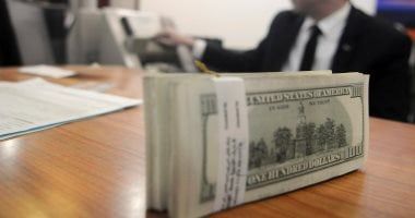 بعد تراجعه 33 قرشًا هذا الأسبوع.. سعر الدولار اليوم الجمعة 25-7-2025