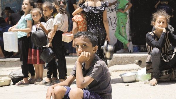 «الأونروا»: الناس في غزة «جثث تتحرك»
