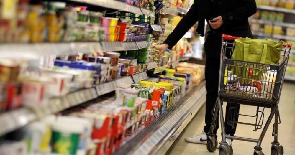 ارتفاع مبيعات التجزئة في بريطانيا بنسبة 0.9% على أساس شهري